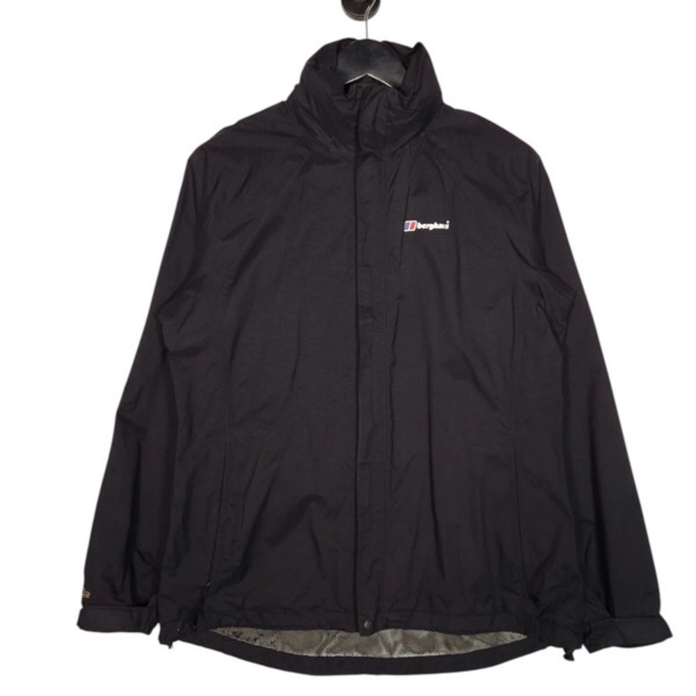Berghaus AQ2Men's Black Windbreaker jacket, black hooded style, waterproof